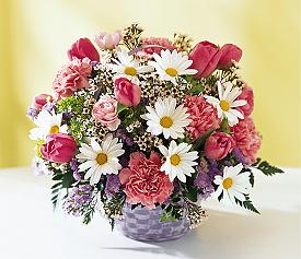 Ankara Eryaman çiçekçi dükanı en çok satılan ürünümüz Sepette Karışık mevsim sepeti çiçeği Ankara çiçek gönder firması şahane ürünümüz